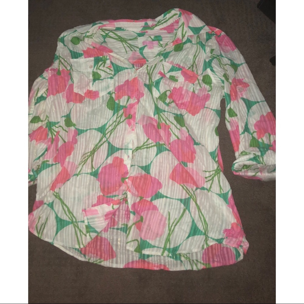 Iilly Pulitzer resort fit shirt
